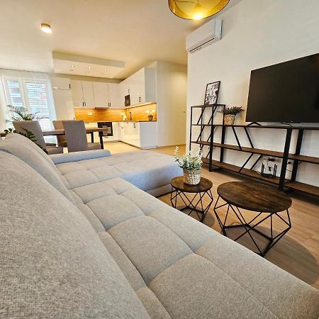 3 Room Apartment 2X Balcony, New Building, 21 Братислава Экстерьер фото